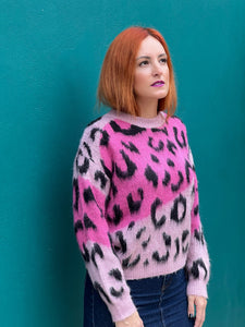 Pink Leo Sweater  Πουλόβερ Με  Ροζ Ανιμαλ Πριντ